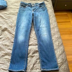 Levi’s Mid Rise Skinny Jeans